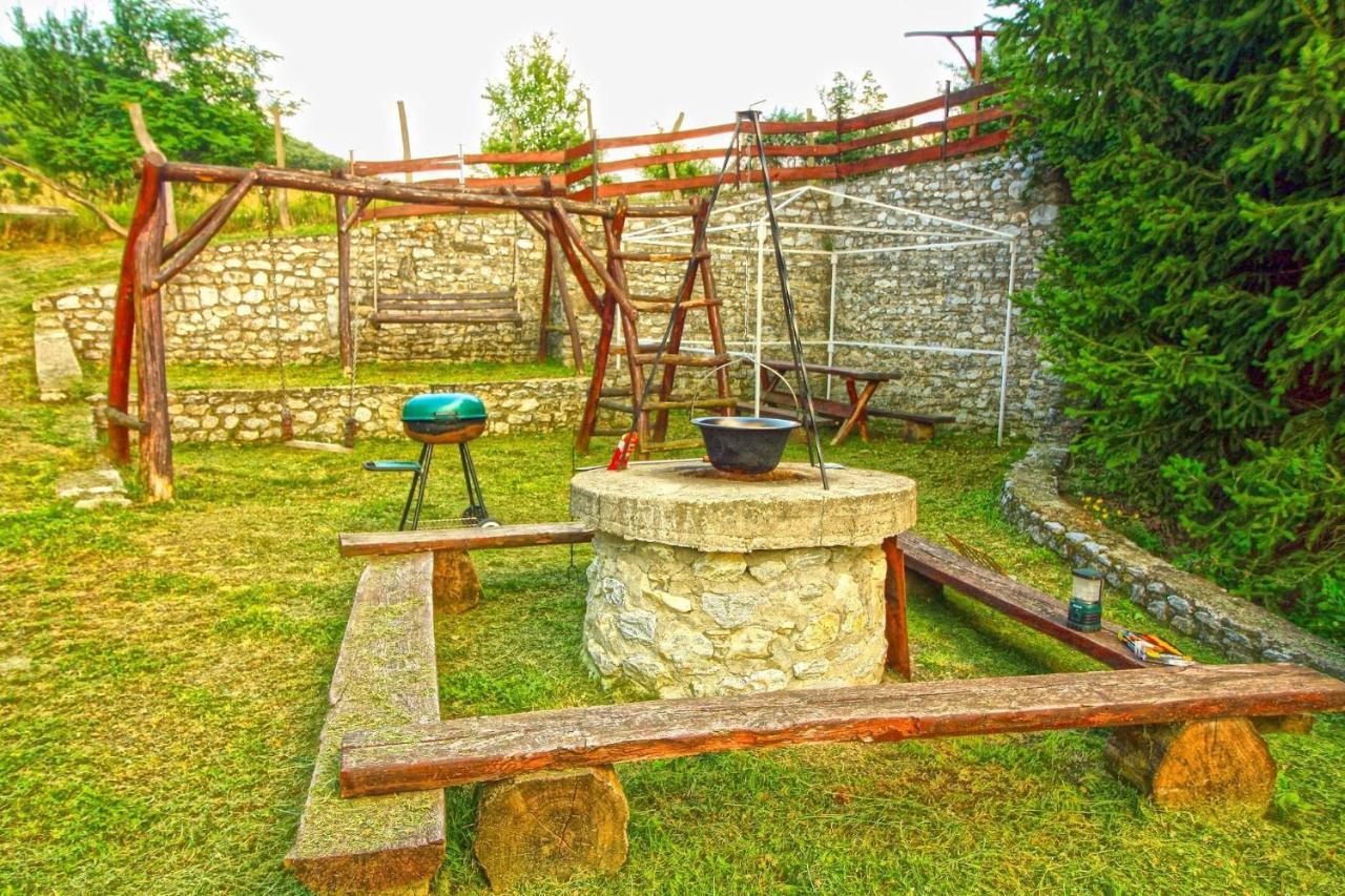Horváth Vendégház Monosbel Esterno foto
