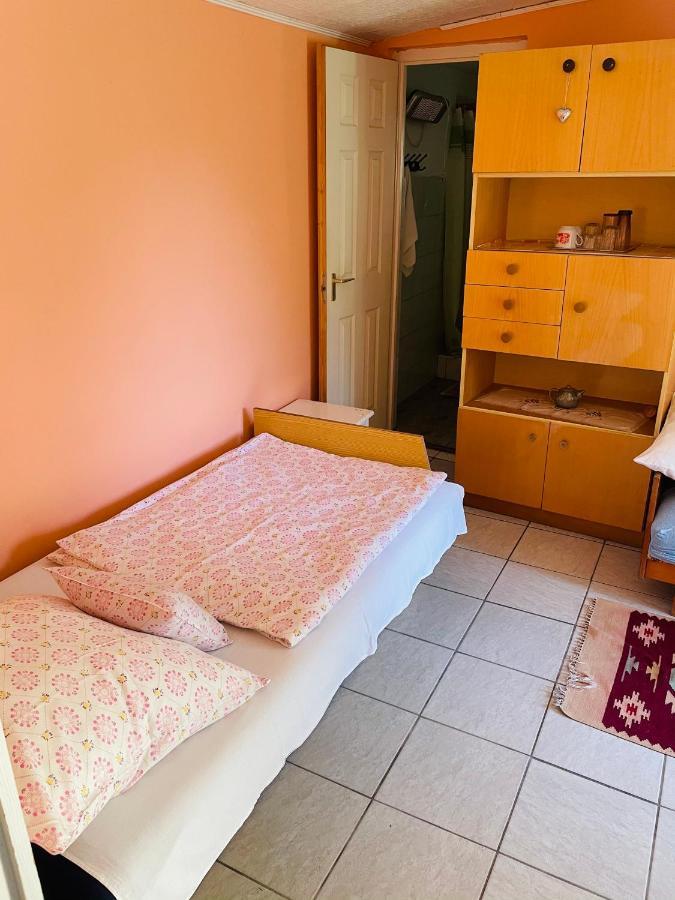 Horváth Vendégház Monosbel Esterno foto