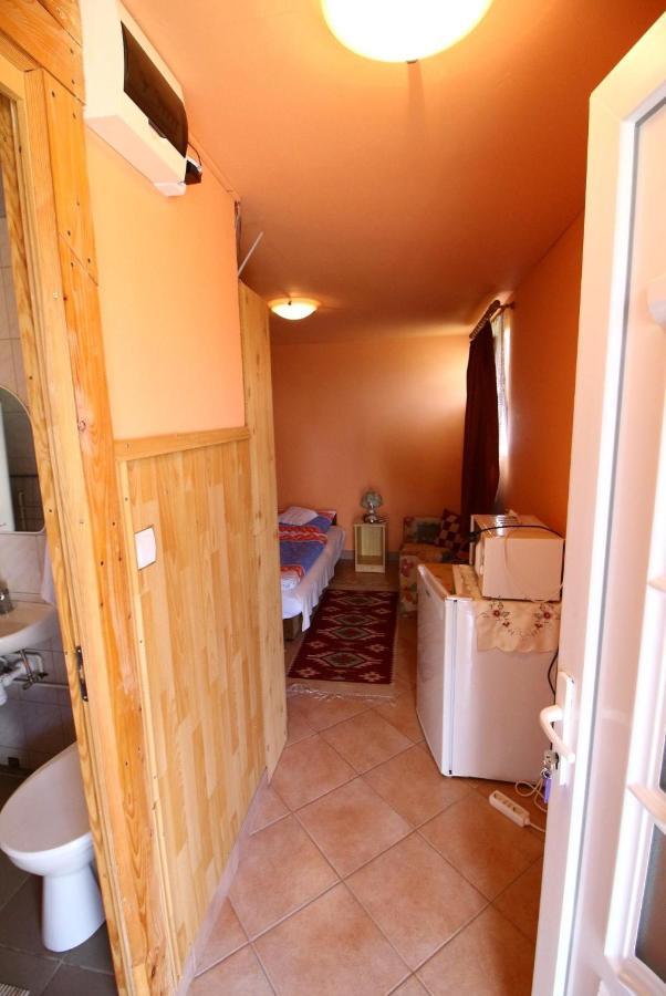 Horváth Vendégház Monosbel Esterno foto